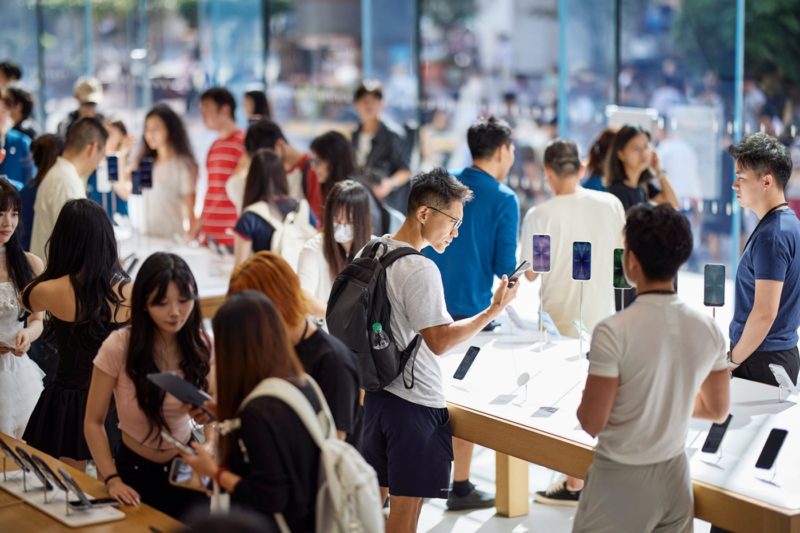 iPhone 14 天退貨政策遭拆 OLED 螢幕轉賣！蘋果收緊中國市場退貨審核